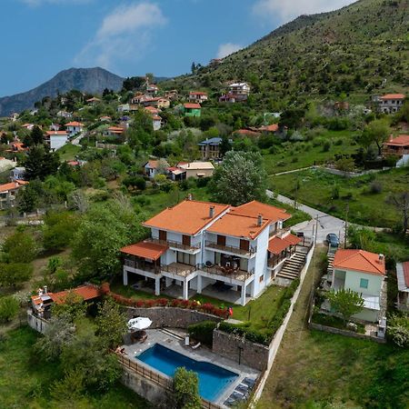 Traditional Luxury Villa Armonia Aigio Exterior photo